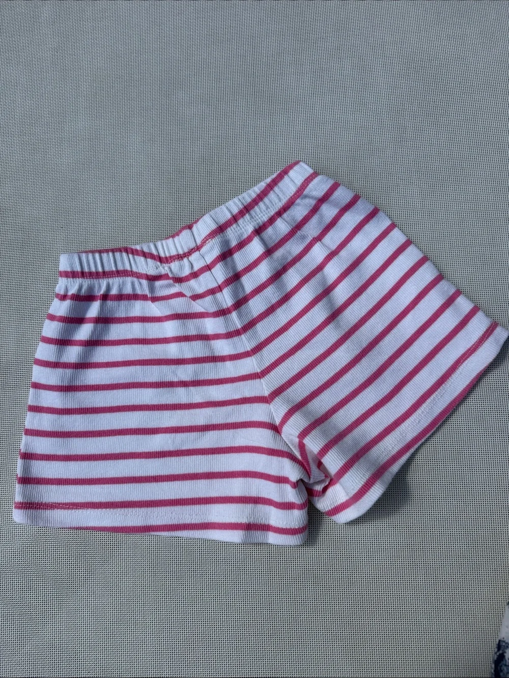 Zara girls’ striped knit shorts